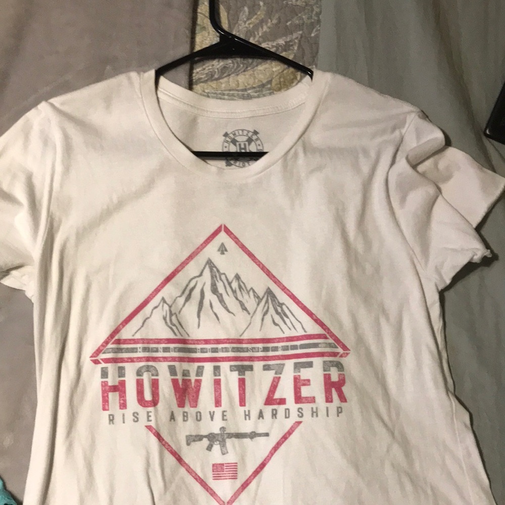 Howitzer Graphic Tee - White and Pink
